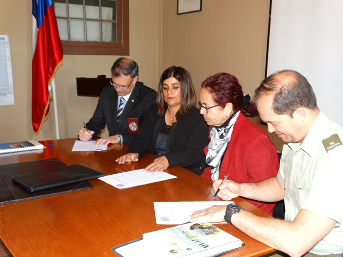 Firma del convenio para la mantención de cámaras de seguridad en Vallenar